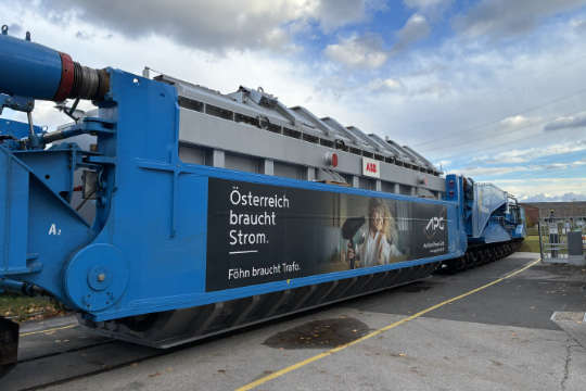 Trafotransport UW Ernsthofen 02_(c)_APG_Stefan Brandstetter.jpg